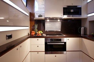 Moone 82 Alu superyacht My Way Galley-001